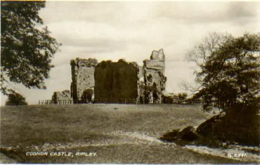 An early twentieth century postcard of the castle.